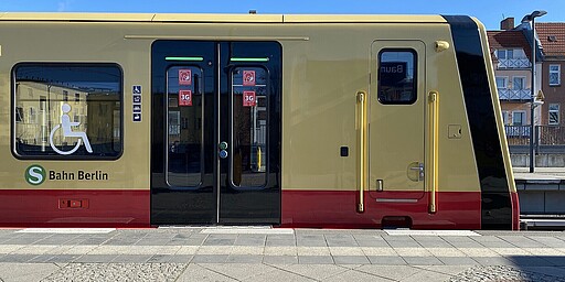 Neue S-Bahn Seitenansicht