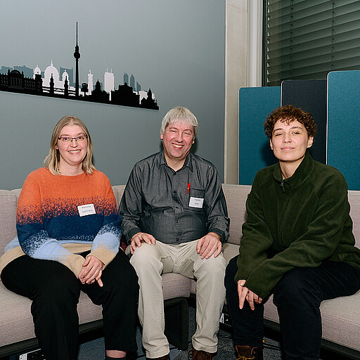 Starke Führung für den Beirat Ein starkes Team für den Beirat: Sprecher Harald Voß und seine Stellvertreterinnen Ramona Sahlmann und Chantal Klein.