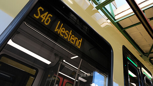 Seitendispay (außen) Seitendispay (außen)