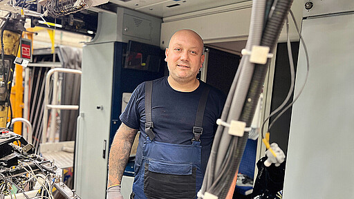 Zurück zur S-Bahn Instandhalter Adrian ist nach drei Jahren wieder ins Werk Schöneweide zurückgekehrt.