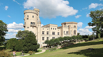 Station 5: Schloss Babelsberg Station 5: Schloss Babelsberg