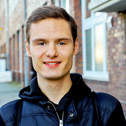 Azubi-Start 2021 Julian Zude macht seinen Traum wahr – und wird S-Bahner.