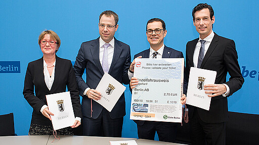 Engagement für Berlin Einzelfahrscheine für ehrenamtliche Helfer