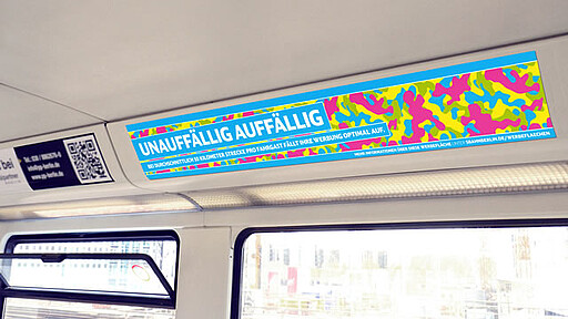 Deckenflächenplakat Auch in der Werbewirkung ganz weit oben: das Deckenflächenplakat
