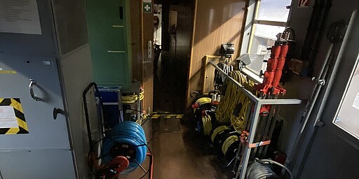 Wekr Wannsee Blick in den Hilfsgerätezug