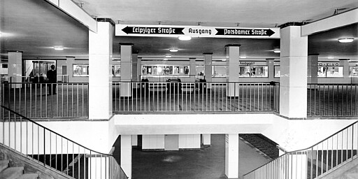 Bau der Nordsüd-S-Bahn Berlin Bhf Potsdamer Platz in der großen Verkehrshalle, 15.04.1939
