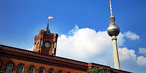 Rotes Rathaus und Fernsehturm