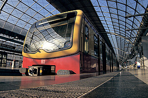 481 series S-Bahn train on the tracks