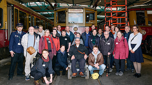 Der Kundenbeirat 2025 Bei einer Kennenlernfahrt im historischen Zug haben sich alte und neue Mitglieder des künftigen Kundenbeirats getroffen und konnten sich erstmals austauschen.