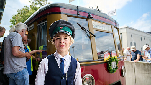 Große Liebe für alles, was alt ist Unter den S-Bahn-Fans ist auch Hugo: „Alte Züge finde ich toll! Die haben so viele Hebel und Knöpfe zum Drücken.“