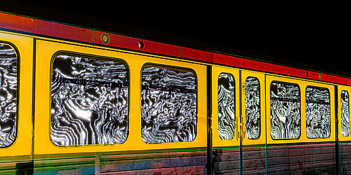 Techno-S-Bahn bei Nacht Techno-S-Bahn bei Nacht