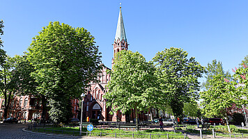 Station 1: Herz-Jesu-Kirche