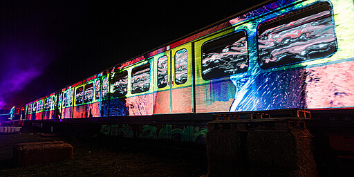 Techno-S-Bahn bei Nacht Techno-S-Bahn bei Nacht