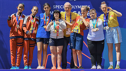 Auf dem Treppchen stehen und sich gemeinsam freuen - die Siegerehrungen waren große emotionale Höhepunkte.