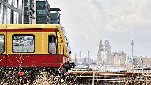 S-Bahn der Baureihe 481 auf der Elsenbrücke Beförderungsbedingungen schaffen Klarheit – für Verkehrsunternehmen und Fahrgäste.