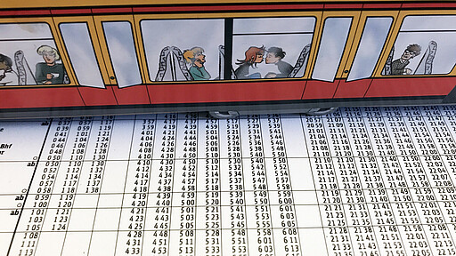 Modell der BR481 plus Fahrplan