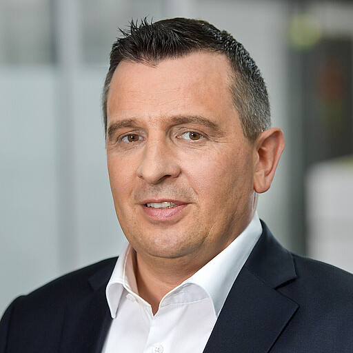 Karsten Reinhardt Portrait Managing Director Finance, Controlling and IT