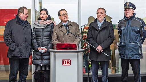 Erste S-Bahnwache Einweihung der ersten S-Bahnwache in Berlin Gesundbrunnen.
