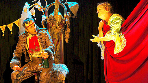 Das Hexenberg Ensemble bringt die goldene Gans auf die Bühne des Pfefferberg.