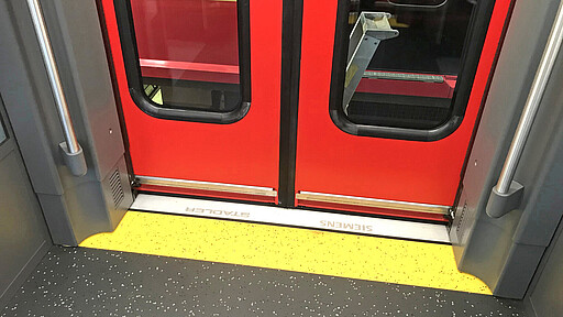 Please stay clear of the yellow area!