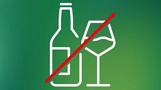 Auf zwei Berliner Bahnhöfen ist der Alkoholkonsum testweise verboten.