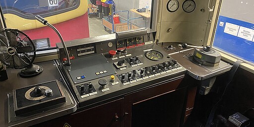 Werk Wannsee Blick in den Führerstand des Hilfsgerätezugs