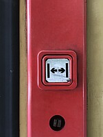 Door opening button