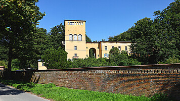 Park Klein-Glienicke: Hofgärtner- und Maschinenhaus