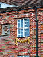 Station 5: Waisenhaus