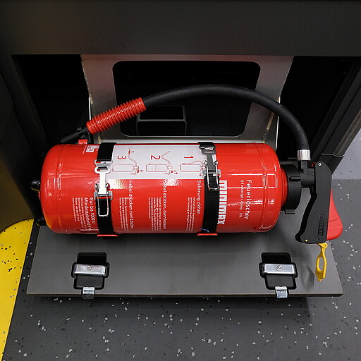 Feuerlöscher - Klappe offen