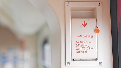 Tür-Notentriegerung in der Baureihe 480