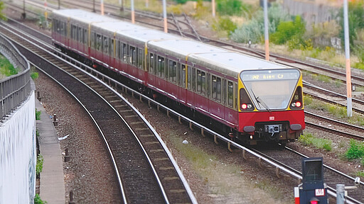 480 series 480 series train approaching Hermannstraße station