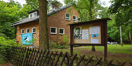 Station 1: Friedrich-Wolf-Gedenkstätte