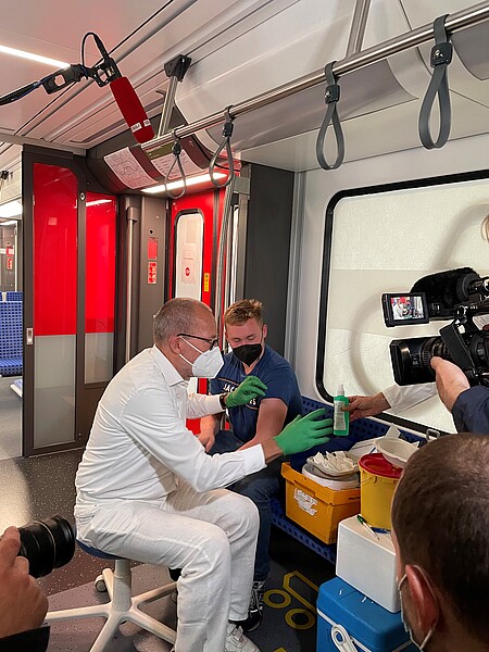 Corona vaccination campaign on the train Inhouse doctor of Deutsche Bahn Dr Christian Gravert vaccinated the visitors