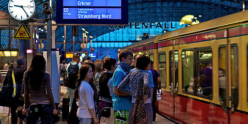 Fahrzielanzeiger Berlin Hauptbahnhof