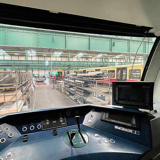 Blick hinter die Kulissen Beim Elektrik-Abend können Interessierte das Werk Schöneweide und die Technik der S-Bahn aus nächster Nähe kennenlernen.