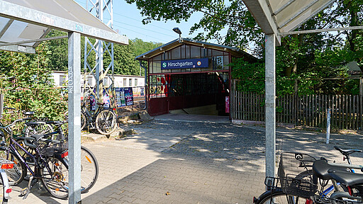 Verbesserung im Detail für die Menschen vor Ort. Mit dem Umbau sollen die Beleuchtung verbessert und Fahrradabstellplätze geschaffen werden.