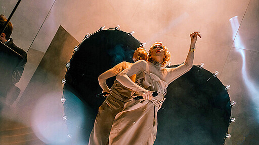 „Marlene“ im Renaissance-Theater Sven Ratzke verkörpert Marlene Dietrich.