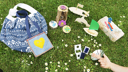 Sommer, Sonne, Sand und mehr Mit einem Fingerwärmer wird die Kraft der Sonne genutzt und mit erneuerbaren Energien experimentiert.