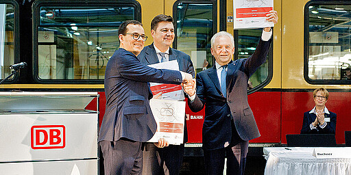 Signing of the S-Bahn ring route contract