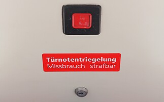 Türnotentriegelung der Baureihe 485